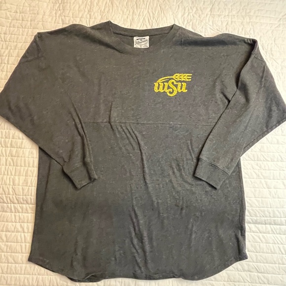 WSU Shocker Pullover Wichita State University - Picture 1 of 4